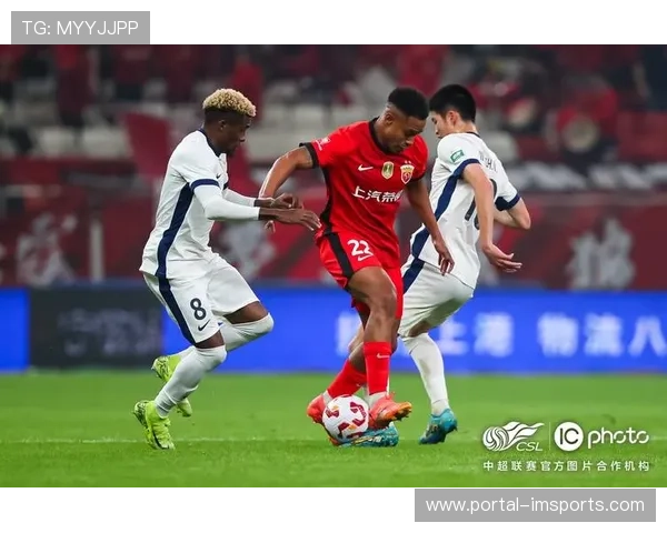 青训小将布拉德利替补登场头球破门展现关键时刻助球队力挽狂澜 青训小将布拉德利替补登场头球破门展现关键时刻助球队力挽狂澜